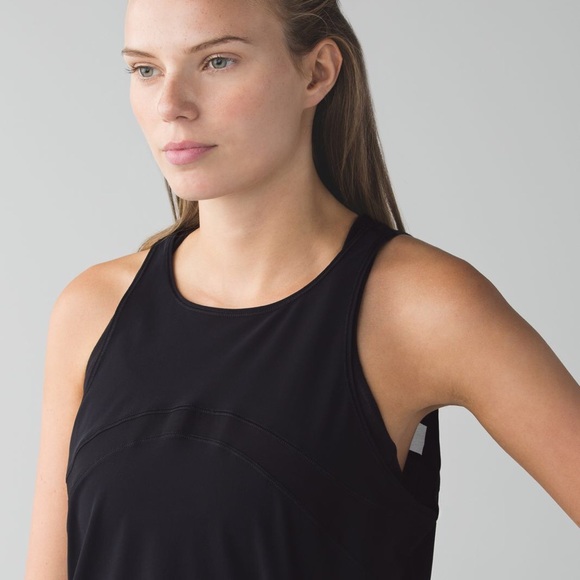Lululemon Water Sun Runner Tank - Picture 3 of 7